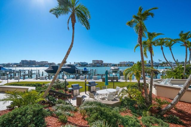 690 ISLAND WAY 909, Clearwater Beach, FL 33767