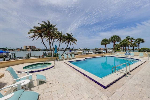 690 ISLAND WAY 909, Clearwater Beach, FL 33767