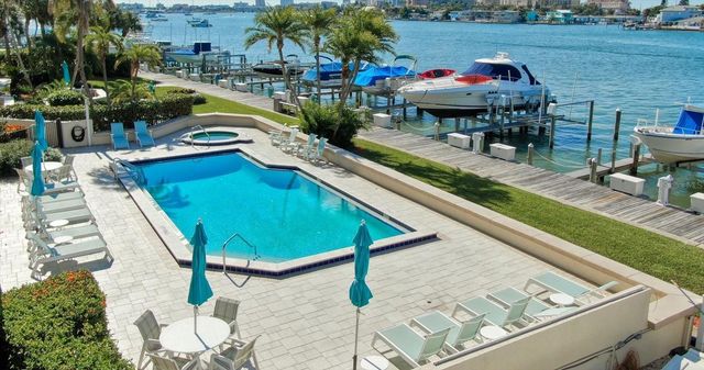 690 ISLAND WAY 909, Clearwater Beach, FL 33767