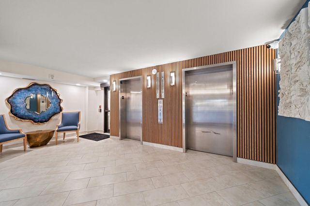 690 ISLAND WAY 909, Clearwater Beach, FL 33767