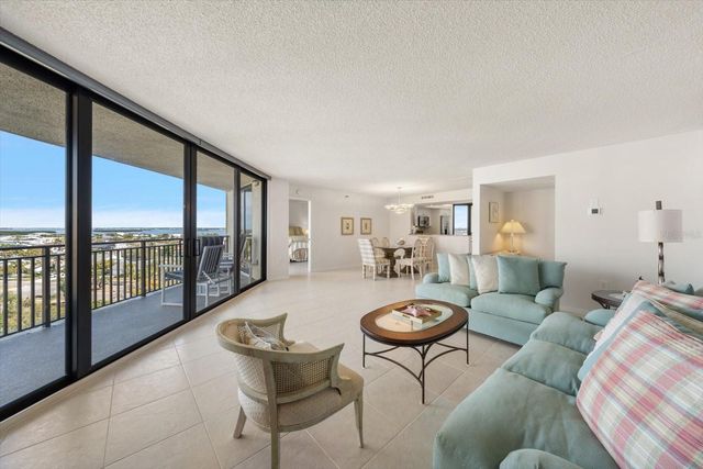 690 ISLAND WAY 909, Clearwater Beach, FL 33767