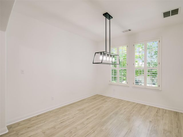 15701 Sayan CV, Bee Cave, TX 78738