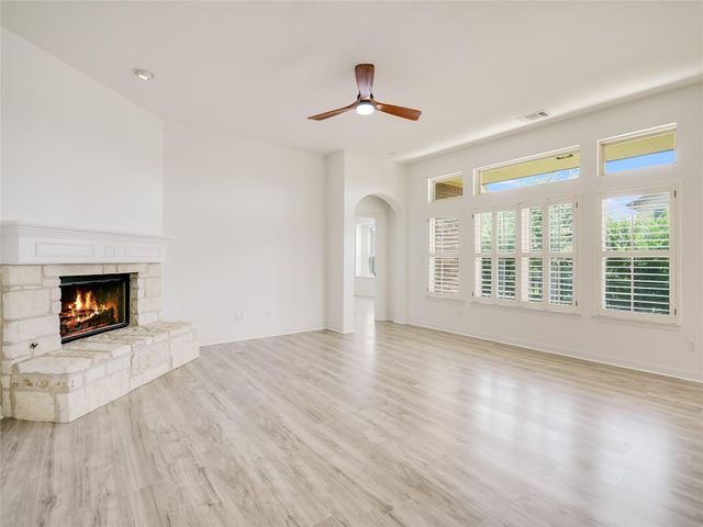 15701 Sayan CV, Bee Cave, TX 78738