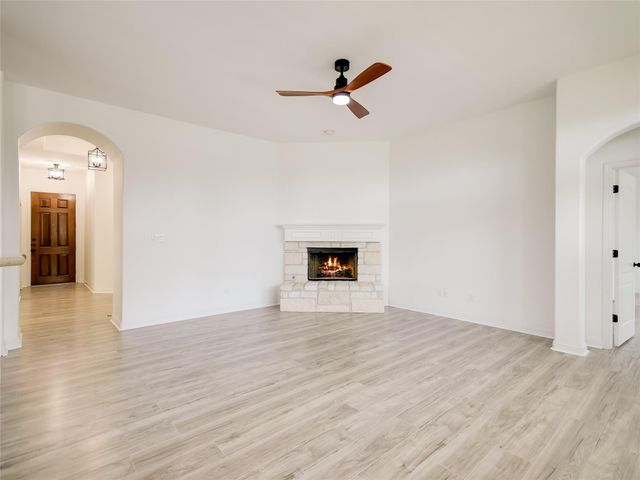 15701 Sayan CV, Bee Cave, TX 78738