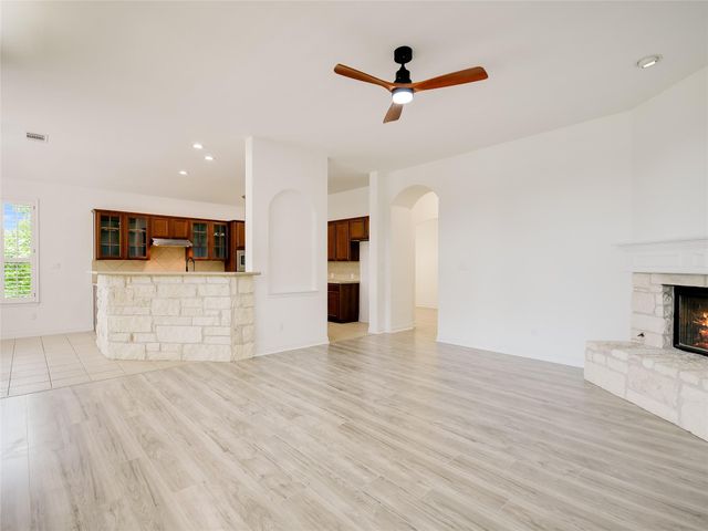 15701 Sayan CV, Bee Cave, TX 78738