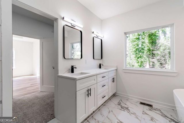 6121 Timberidge Drive, Gainesville, GA 30506