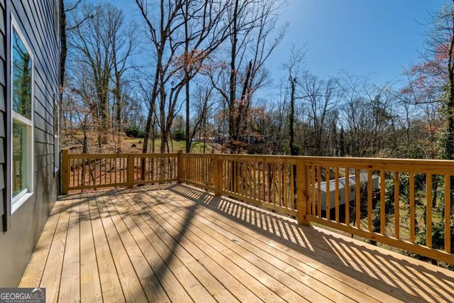 6121 Timberidge Drive, Gainesville, GA 30506