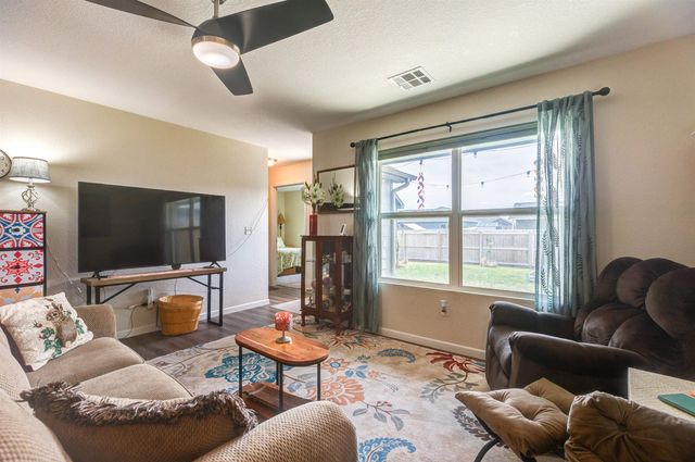 1118 Harbor Drive, Salina, KS 67401