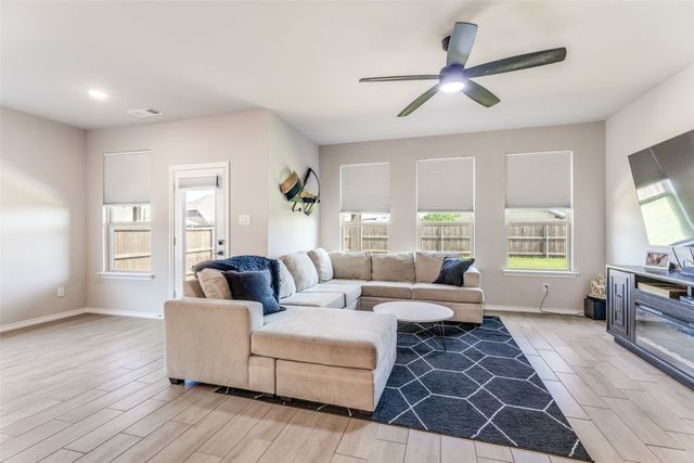 2212 Lacerta Drive, Haslet, TX 76052