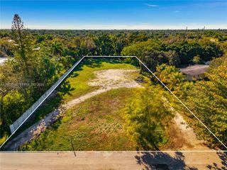 9800 SW 114th Street, Miami, FL 33176