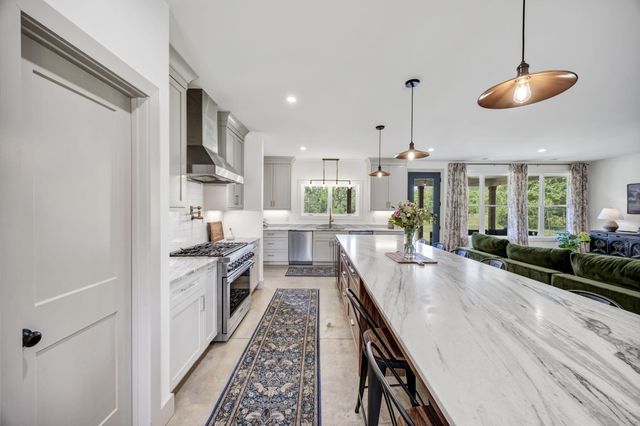 177 Harley Lane, Pomaria, SC 29126