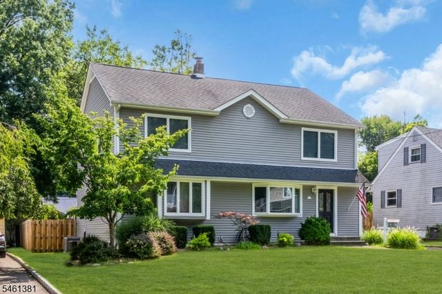 114 Lopez Rd, Cedar Grove Twp., NJ 07009