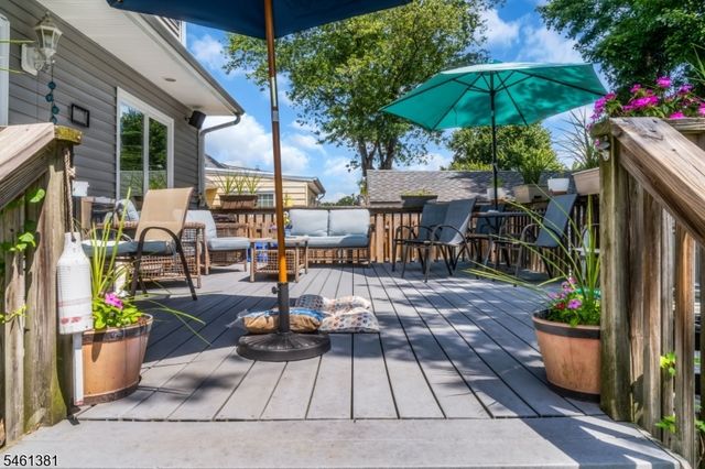 114 Lopez Rd, Cedar Grove Twp., NJ 07009