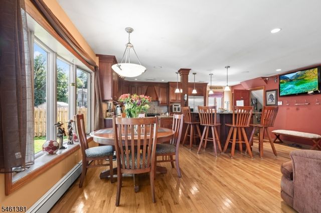 114 Lopez Rd, Cedar Grove Twp., NJ 07009
