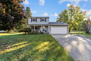 11486 Vista Drive, Fenton, MI 48430