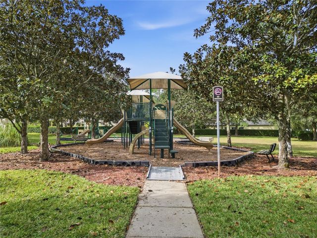 26016 SINGING LARK COURT, Leesburg, FL 34748