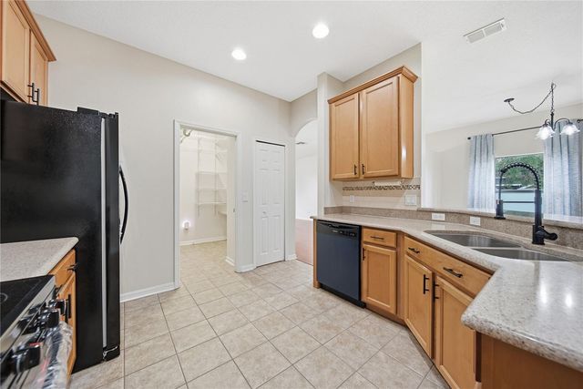 26016 SINGING LARK COURT, Leesburg, FL 34748