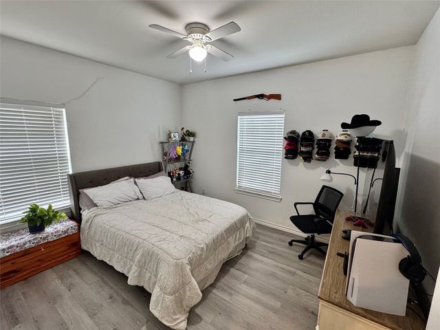 703 Perry Avenue, Waxahachie, TX 75165