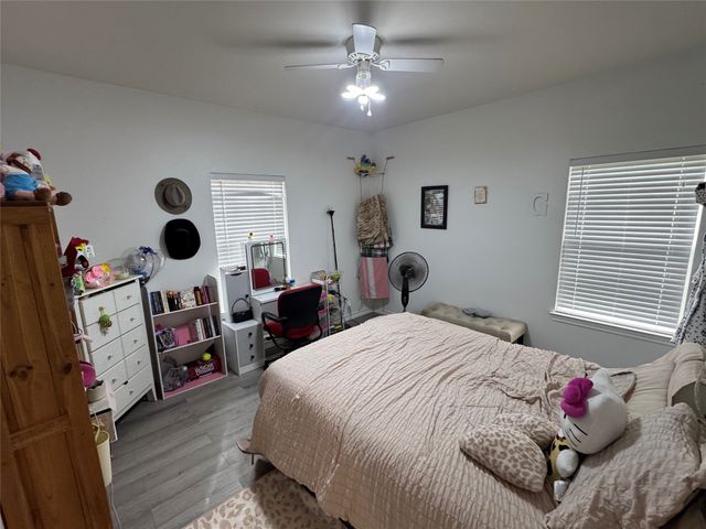 703 Perry Avenue, Waxahachie, TX 75165