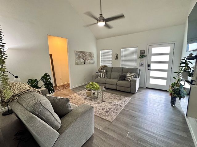 703 Perry Avenue, Waxahachie, TX 75165