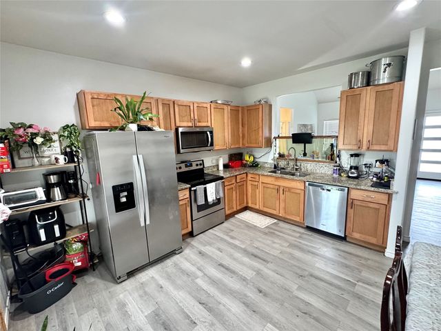 703 Perry Avenue, Waxahachie, TX 75165