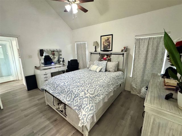 703 Perry Avenue, Waxahachie, TX 75165
