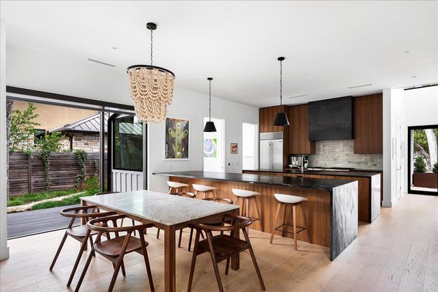 3313 Bonnie RD, Austin, TX 78703