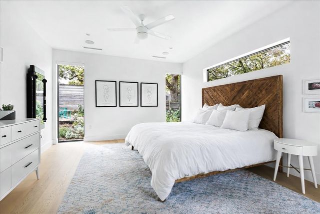 3313 Bonnie RD, Austin, TX 78703