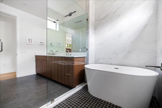 3313 Bonnie RD, Austin, TX 78703