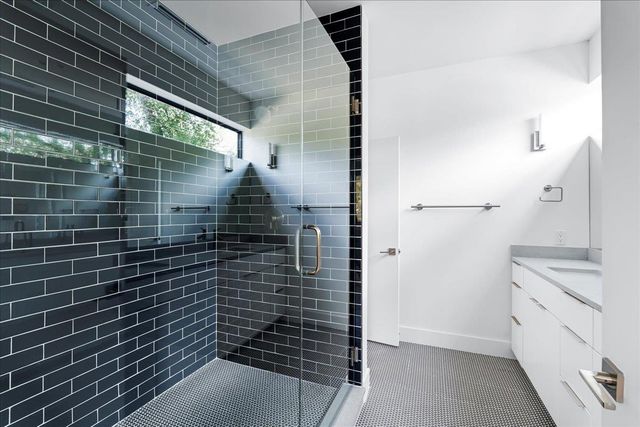 3313 Bonnie RD, Austin, TX 78703