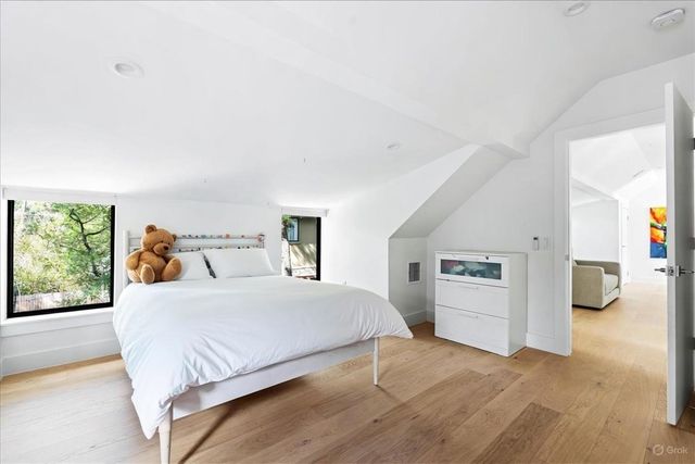 3313 Bonnie RD, Austin, TX 78703