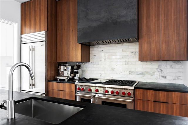 3313 Bonnie RD, Austin, TX 78703