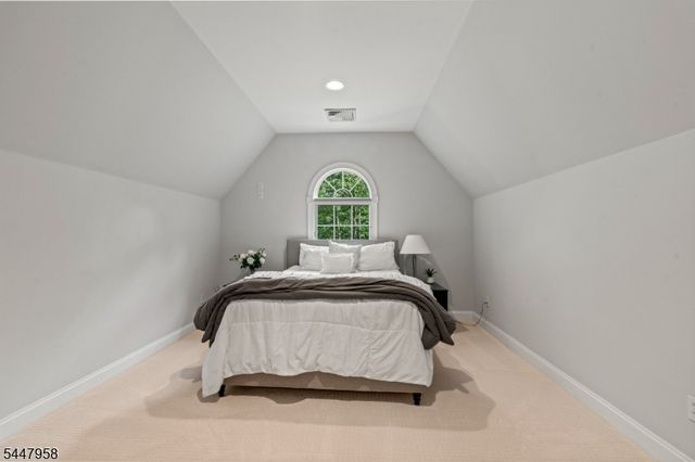 7 Harmony Ct, Southampton Twp., NJ 08088