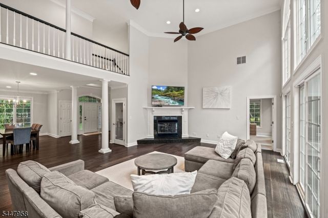 7 Harmony Ct, Southampton Twp., NJ 08088