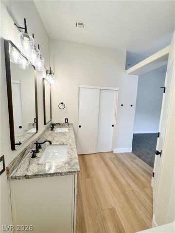 889 Cozy Valley Street, Henderson, NV 89015