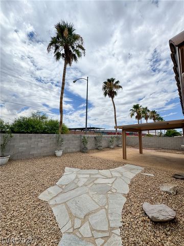 889 Cozy Valley Street, Henderson, NV 89015