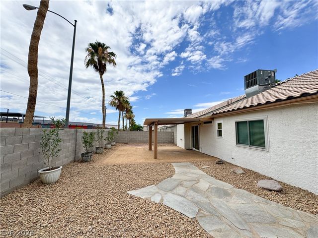 889 Cozy Valley Street, Henderson, NV 89015