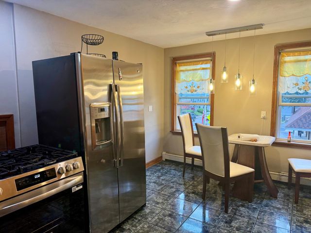 281 Court St 2, Plymouth, MA 02360