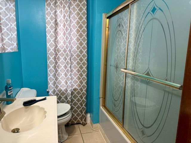 281 Court St 2, Plymouth, MA 02360