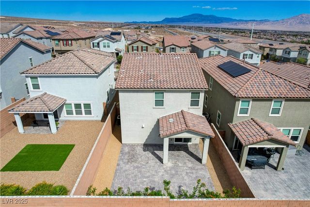 10781 San Millan Avenue, Las Vegas, NV 89166