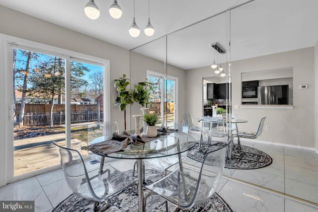 2012 ENGLISH OAK CT, Waldorf, MD 20601