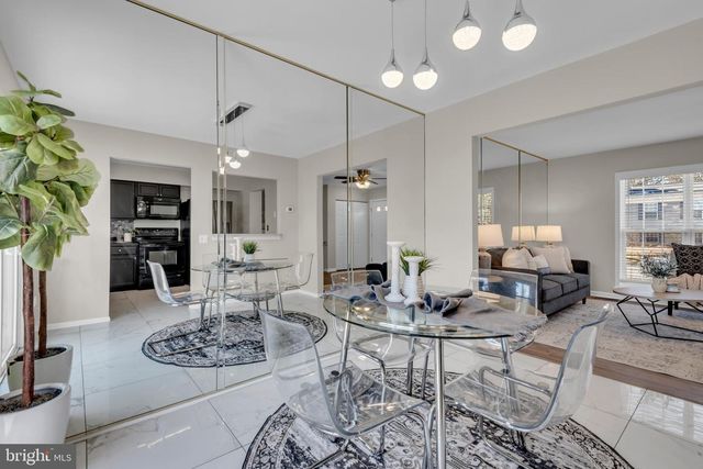 2012 ENGLISH OAK CT, Waldorf, MD 20601