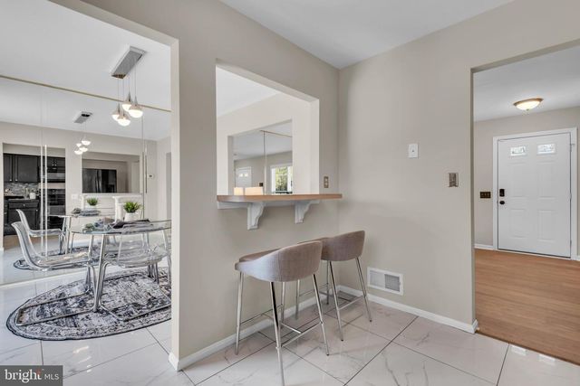 2012 ENGLISH OAK CT, Waldorf, MD 20601