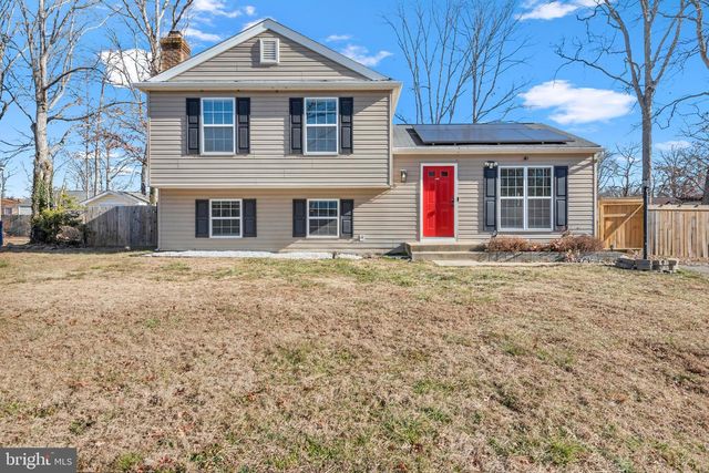 2012 ENGLISH OAK CT, Waldorf, MD 20601