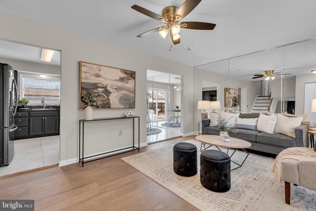 2012 ENGLISH OAK CT, Waldorf, MD 20601