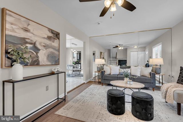 2012 ENGLISH OAK CT, Waldorf, MD 20601