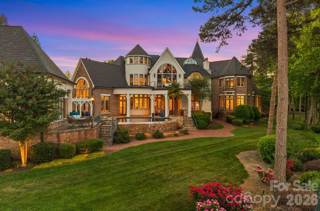 109 Conway Court, Mooresville, NC 28117