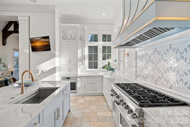 109 Conway Court, Mooresville, NC 28117