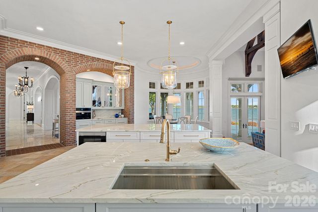 109 Conway Court, Mooresville, NC 28117