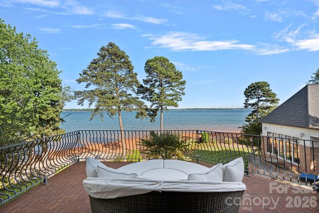 109 Conway Court, Mooresville, NC 28117